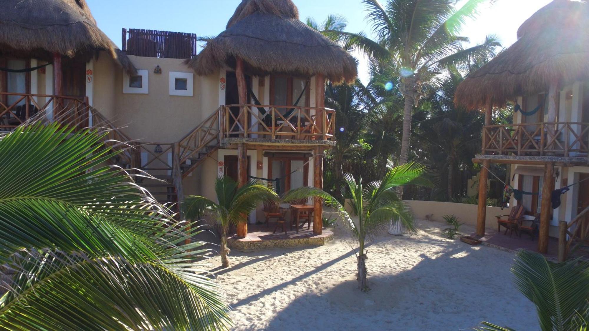 Hotel Piedra Escondida Tulum Pueblo Buitenkant foto