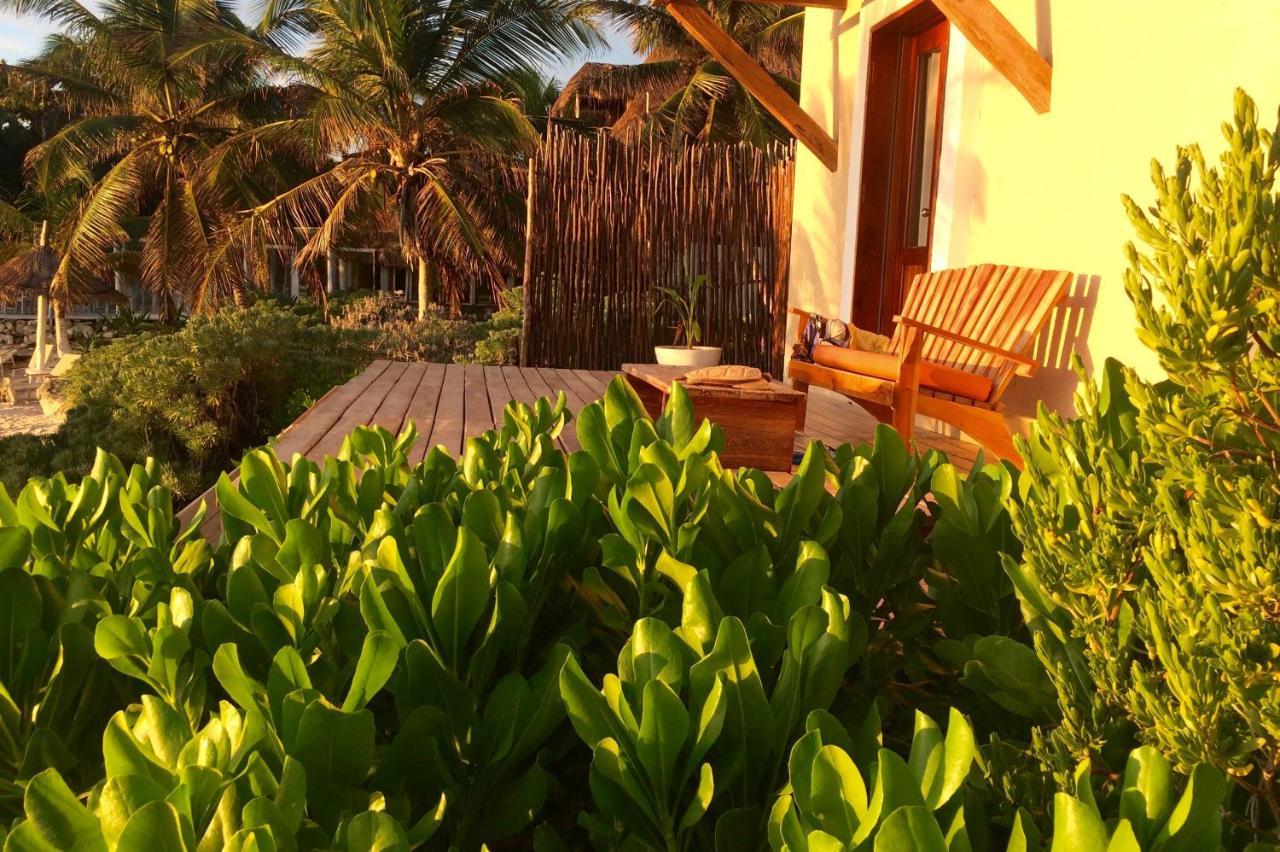Hotel Piedra Escondida Tulum Pueblo Buitenkant foto
