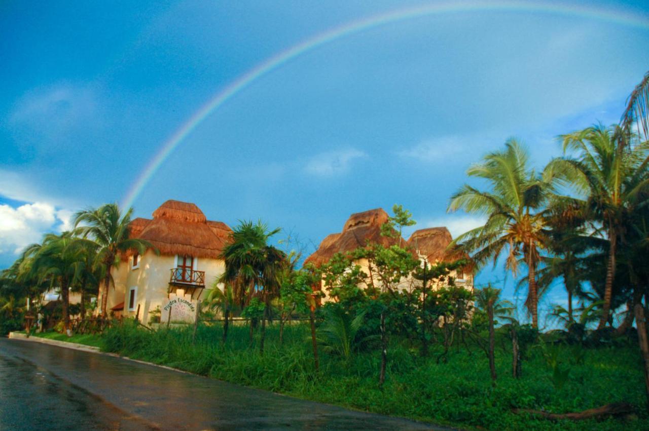 Hotel Piedra Escondida Tulum Pueblo Buitenkant foto