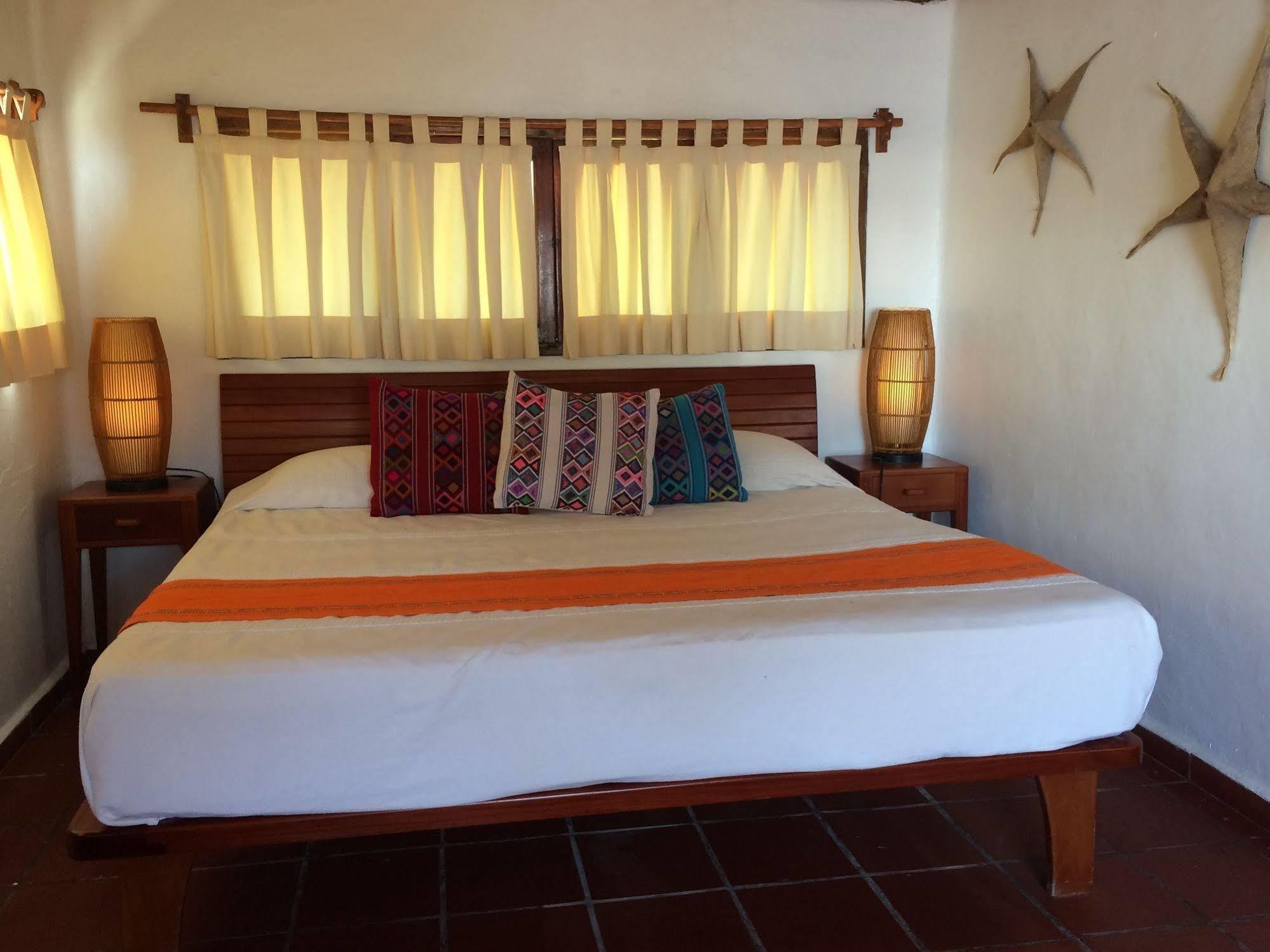 Hotel Piedra Escondida Tulum Pueblo Buitenkant foto